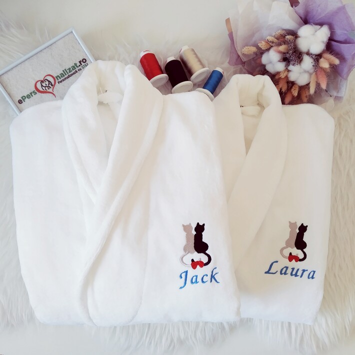 Halate albe de lux personalizate cu pisici