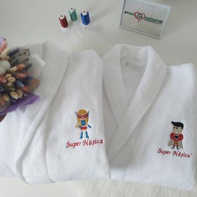 Cadouri personalizate pentru nasi si fini